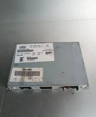 Head unit multimedia control