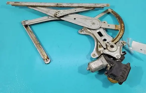 Toyota Corolla Verso E121 Front door window regulator with motor 997249100 IMPRK1592934