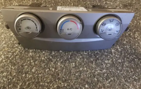 Toyota Camry Climate control unit