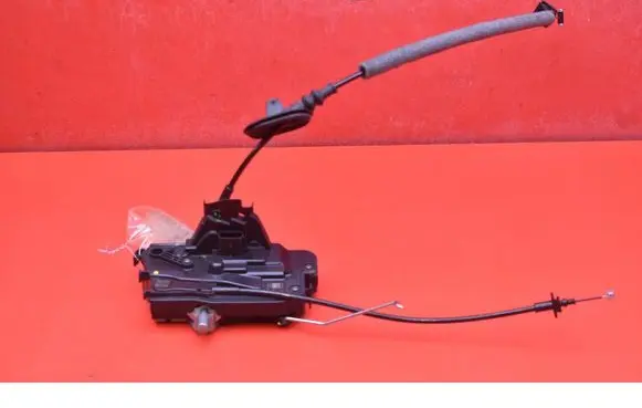 Ford Fiesta Front door lock H1BAA21813PB