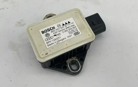 Audi A4 S4 B8 8K ESP acceleration yaw rate sensor 8R0907637B 0265005853