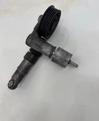 Skoda Superb B5 (3U) Alternator belt tensioner 