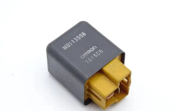 Mitsubishi Space Star Other relay MD113566