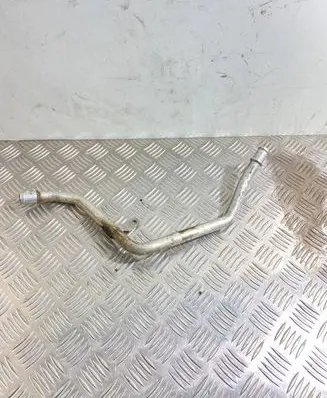 Volkswagen Touareg II Engine coolant pipe/hose 7P0815249