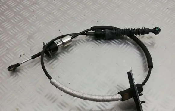 Hyundai Sonata LF Gear shift cable linkage 