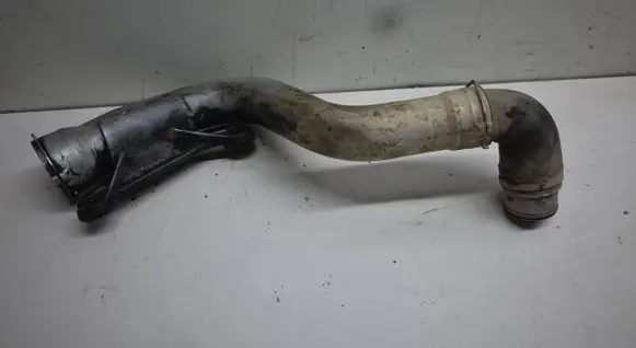 Intercooler hose/pipe