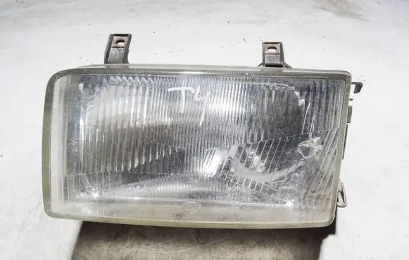 Volkswagen Transporter - Caravelle T4 Headlight/headlamp 7R0144437