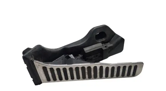 Volkswagen Golf Plus Accelerator throttle pedal 1K1723503AN 6PV00889025