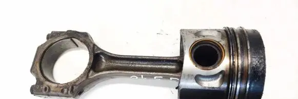 Volkswagen PASSAT B5.5 Piston with connecting rod