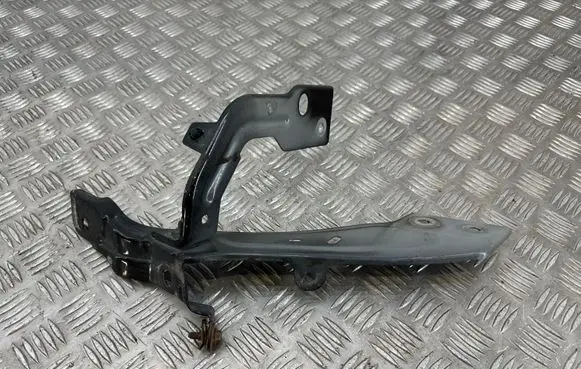 Renault Megane IV Fender mounting bracket 625120674R