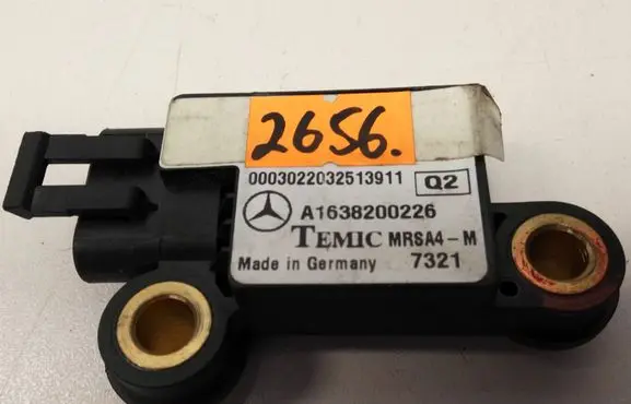 Mercedes-Benz ML W163 Airbag deployment crash/impact sensor 1638200226