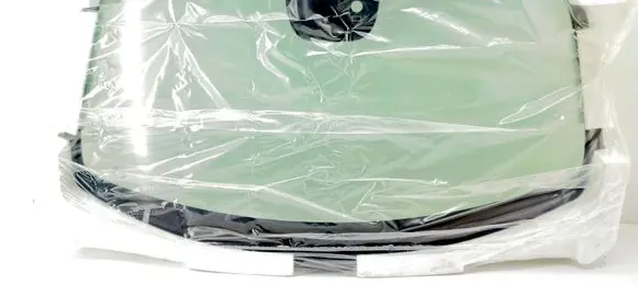 Alfa Romeo Giulia Front windscreen/windshield window 68427666AA 0050557236