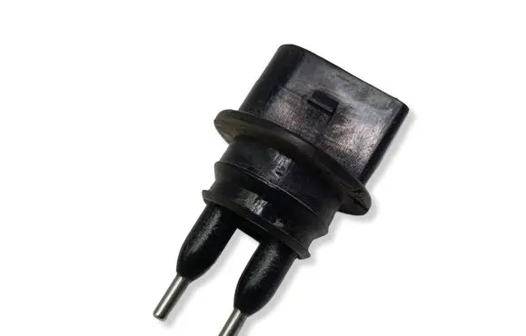 Volkswagen PASSAT B6 Windshield washer fluid level sensor 7M0919376