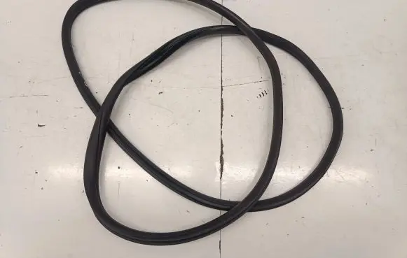 MG ZS Rear door rubber seal (on body) 