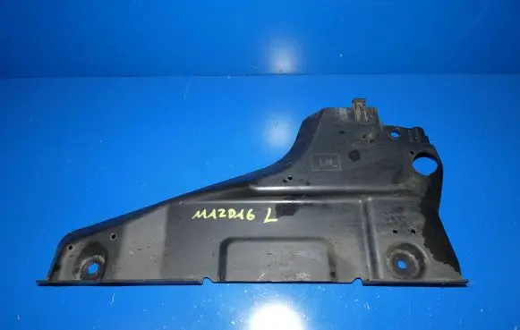 Mazda 6 Engine splash shield/under tray GHP956077 15161716