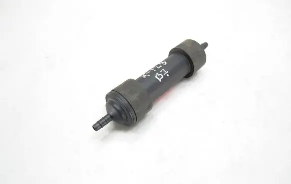 Vacuum air tank