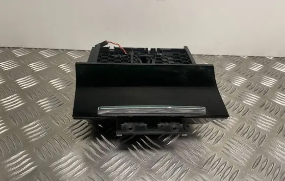 Skoda Superb B8 (3V) Car ashtray 5E0035502