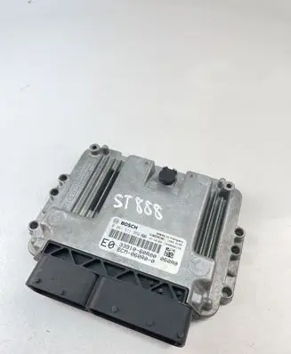 Suzuki SX4 S-Cross Engine control unit/module ECU 3391060R00 0261S11956
