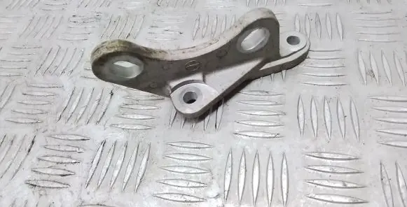 Volvo S90, V90 Front differential bracket 31325812