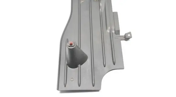 Ford Focus Engine splash shield/under tray AV61R11778
