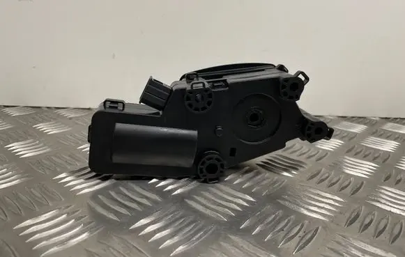 Skoda Superb B6 (3T) Tailgate boot lock/latch motor 3T0827300C
