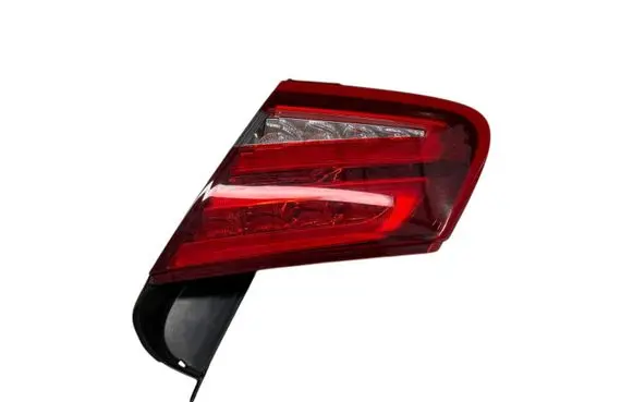 Tailgate rear/tail lights