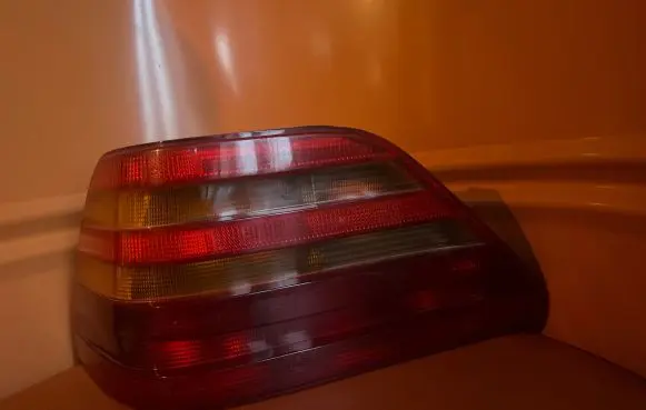 Mercedes-Benz S W140 Rear/tail lights A1408201764 14087300 2vp006655-01