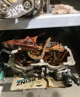 BMW 3 E90 E91 Engine head N46B20 N46B18