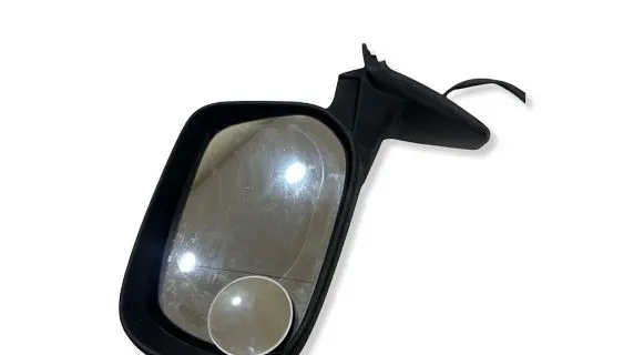 Toyota Auris 150 Front door electric wing mirror E8024112 E8030002