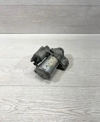 BMW 3 F30 F35 F31 Starter motor 8571905 0001172407