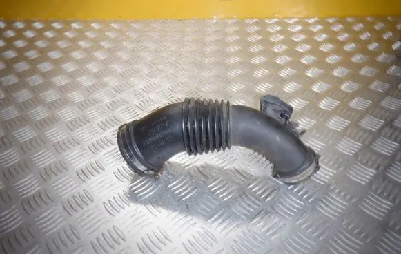 Audi A5 8T 8F Air intake hose/pipe 059129627L