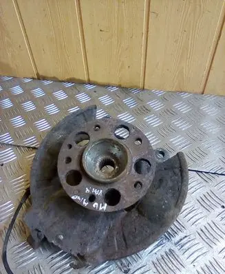 Mercedes-Benz A W168 Front wheel bearing hub 