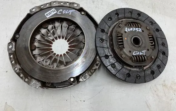 Mitsubishi Lancer VIII Clutch set kit mn130489 a1342500203 mn168403