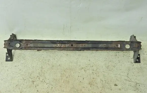 Volvo V40 Front bumper support beam 