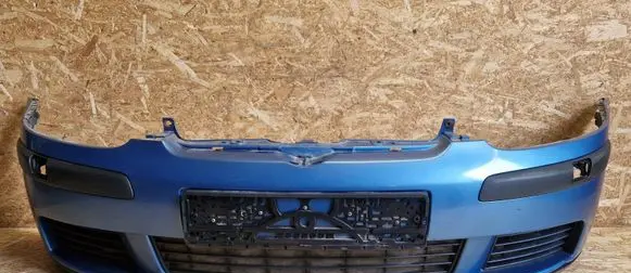 Volkswagen Golf V Front bumper 1K0807217