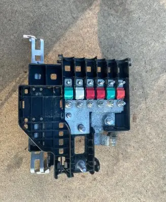 Renault Zoe Fuse box set 243458839R