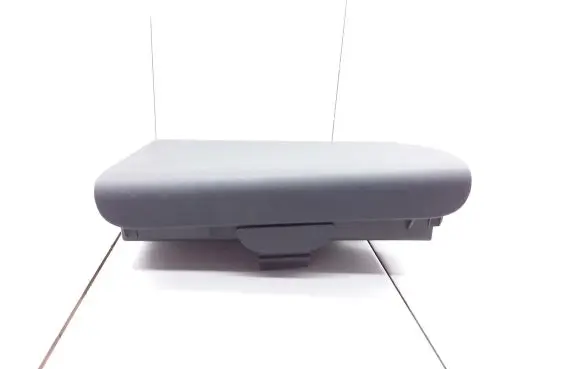 Glove box