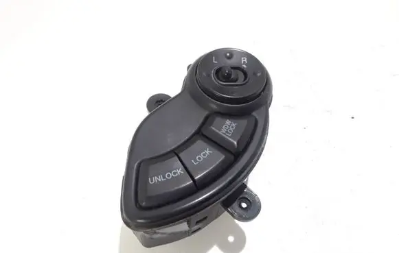 Hyundai Santa Fe Other switches/knobs/shifts 9353026000