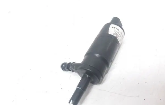 Audi A6 S6 C5 4B Headlight washer pump 3B0955681A
