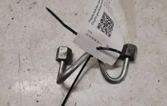 Audi A4 S4 B8 8K Fuel injector supply line/pipe 
