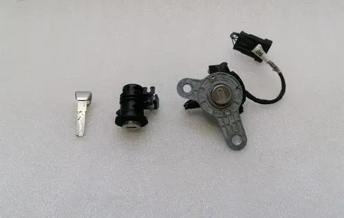 Ferrari Portofino Coupe door lock (next to the handle)