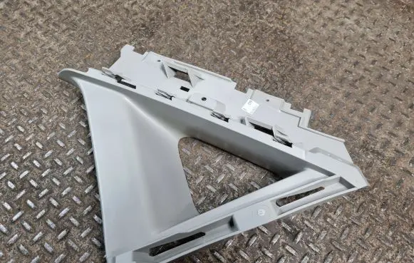(A) pillar trim