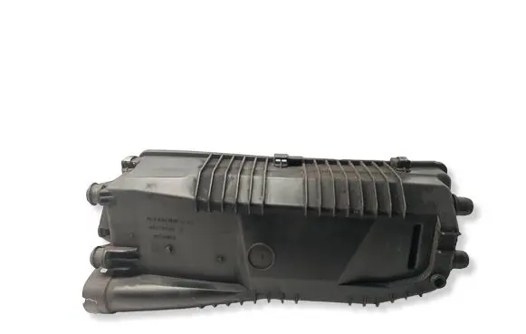 Mercedes-Benz C W203 Air filter box cover A6460901201 FP0103 LP14533