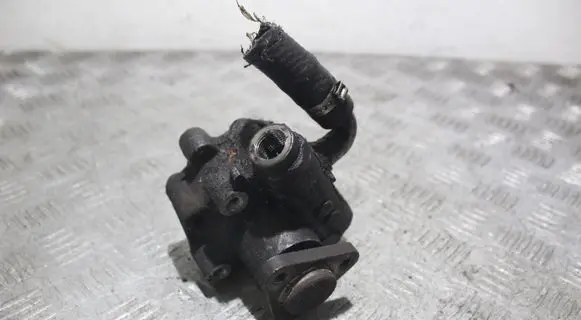 Volkswagen PASSAT B5 Power steering pump