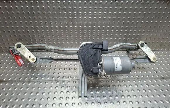 Opel Vivaro Front wiper linkage and motor S26312816 288004907R