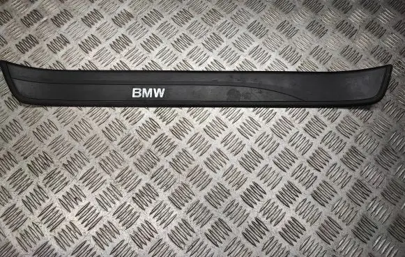 BMW 3 E90 E91 Side skirt front trim 7060279