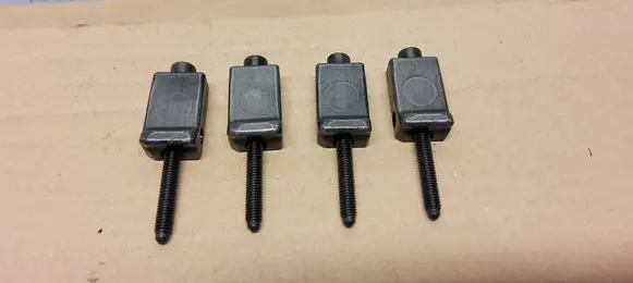 Volkswagen Transporter - Caravelle T5 Fuel Injector clamp holder 