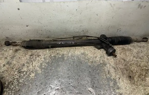 Volkswagen PASSAT B5 Steering rack 8D1422074A