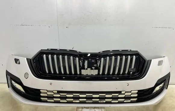 Skoda Octavia Mk4 Front bumper 5E3807221