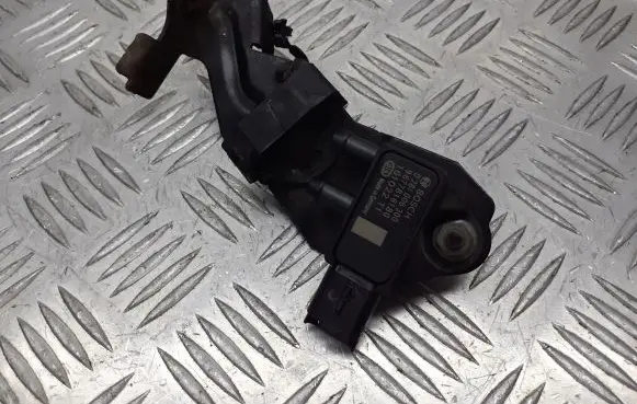 Peugeot 308 Tire pressure sensor 9677816180